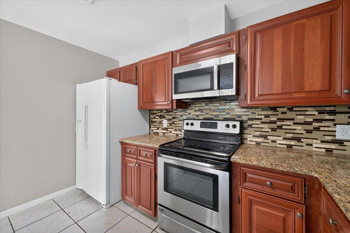 192 Dahlia Village Cir #72 Property Photo 12