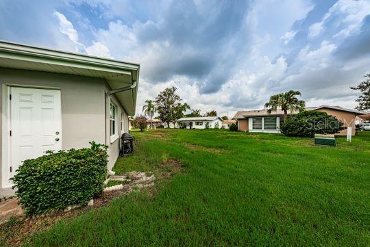 4577 Great Lakes Dr S #1 Property Photo 36