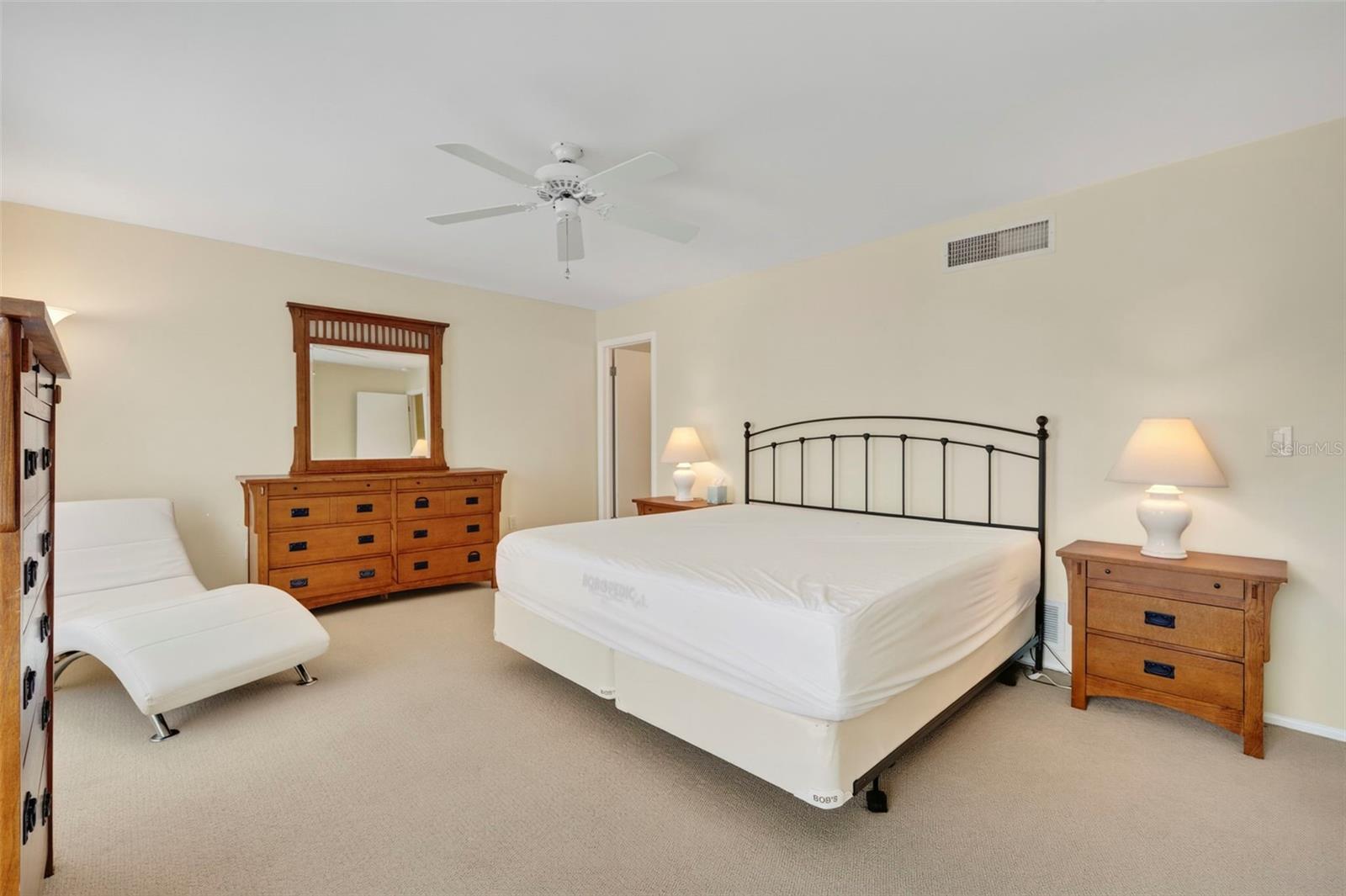 2700 Bayshore Blvd #512 Property Photo 14