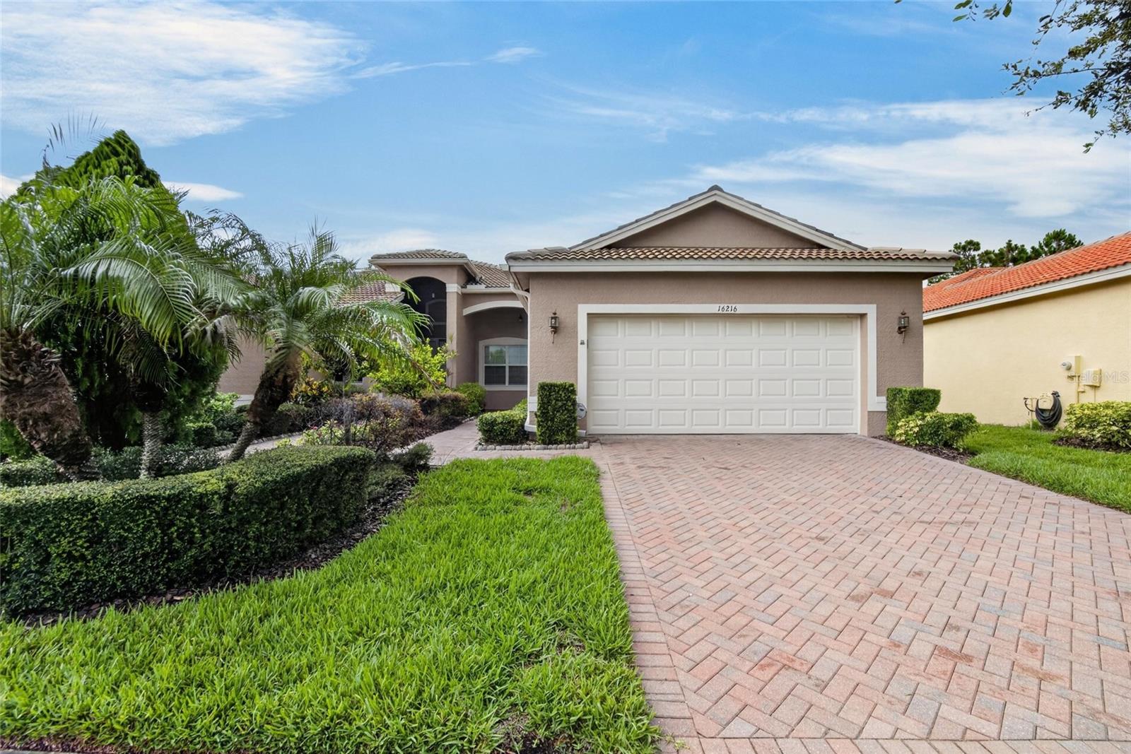 16216 Amethyst Key Dr Property Photo 2