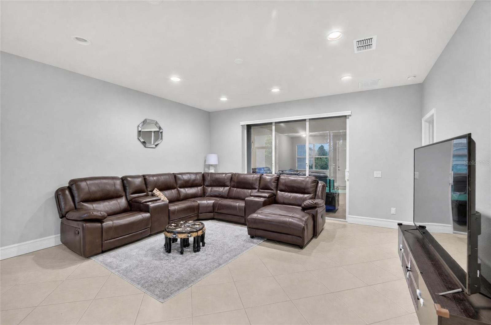 16216 Amethyst Key Dr Property Photo 7