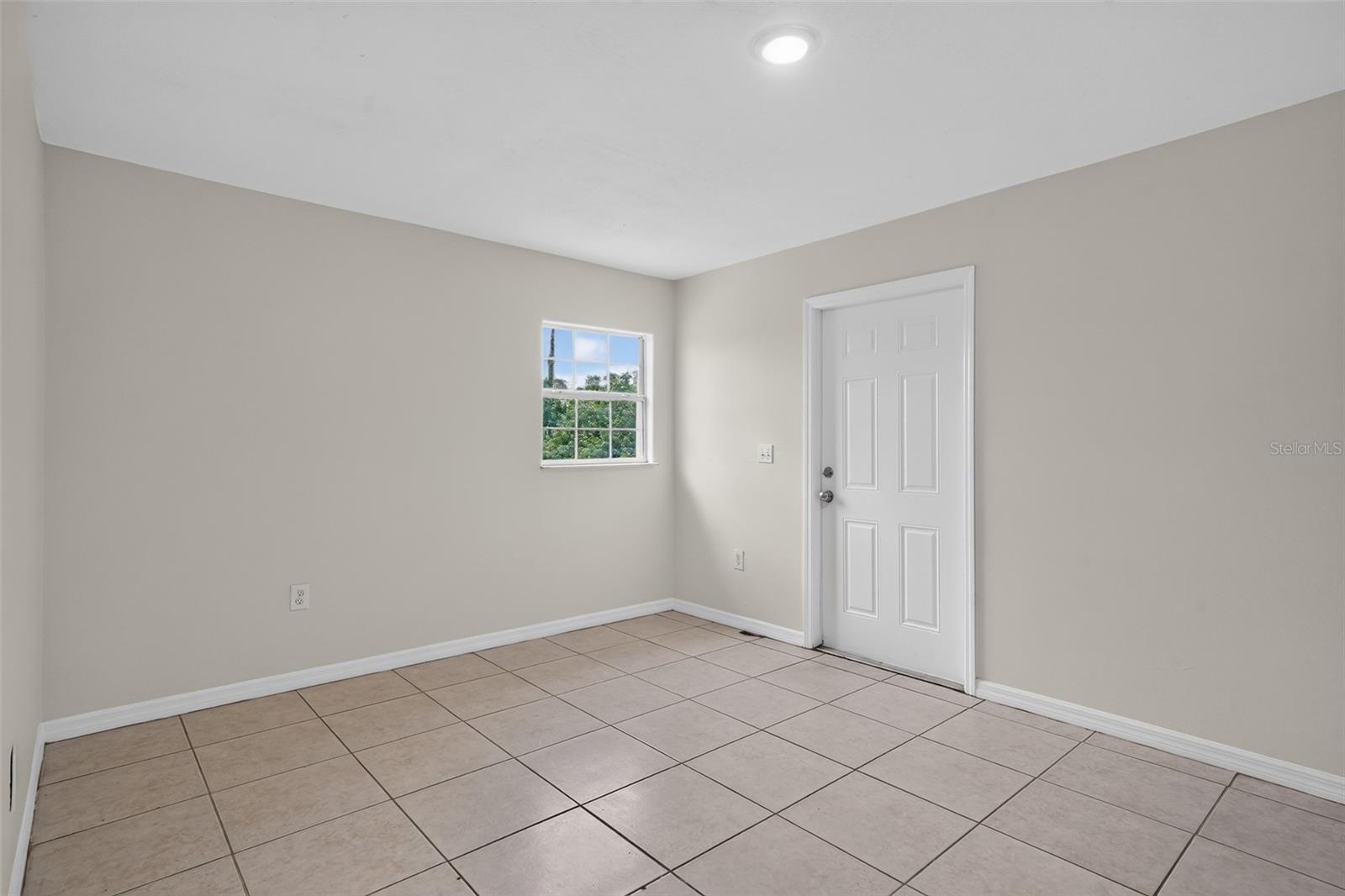 774 Hampton Dr Ne Property Photo 17