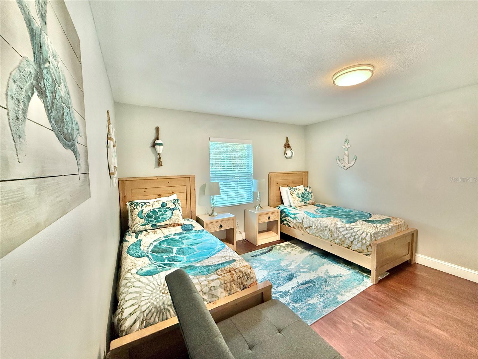 1237 Lotus Path Property Photo 22