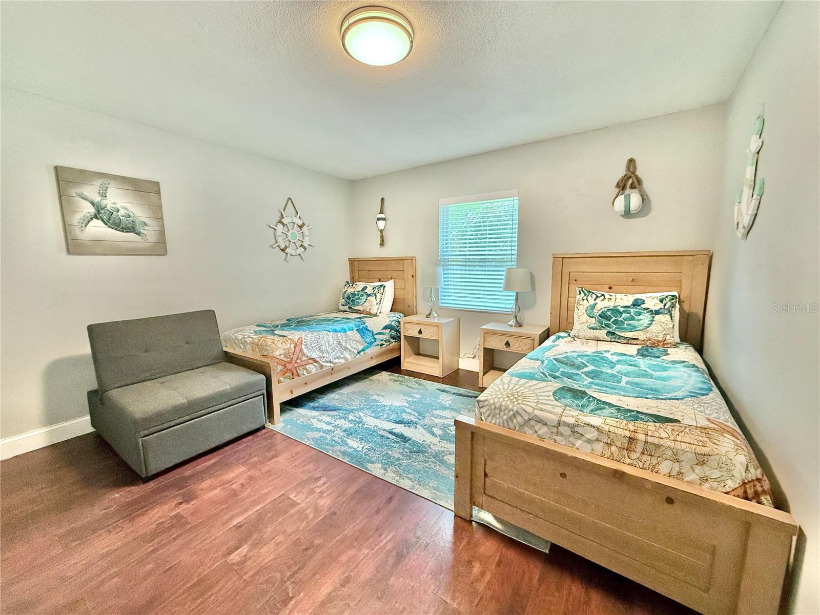 1237 Lotus Path Property Photo 23