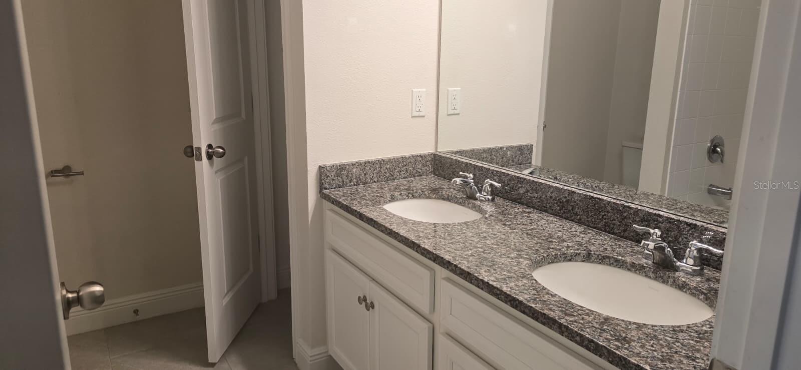 14234 Damselfly Dr Property Photo 31