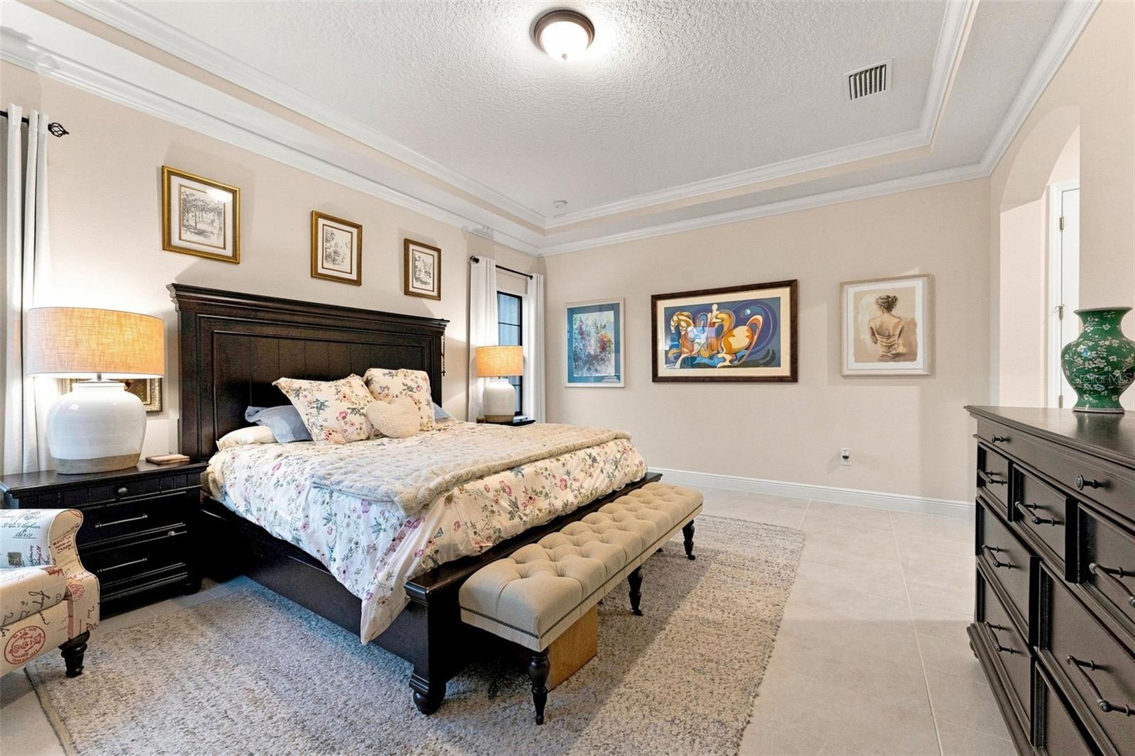 10370 Meadowrun Dr Property Photo 22