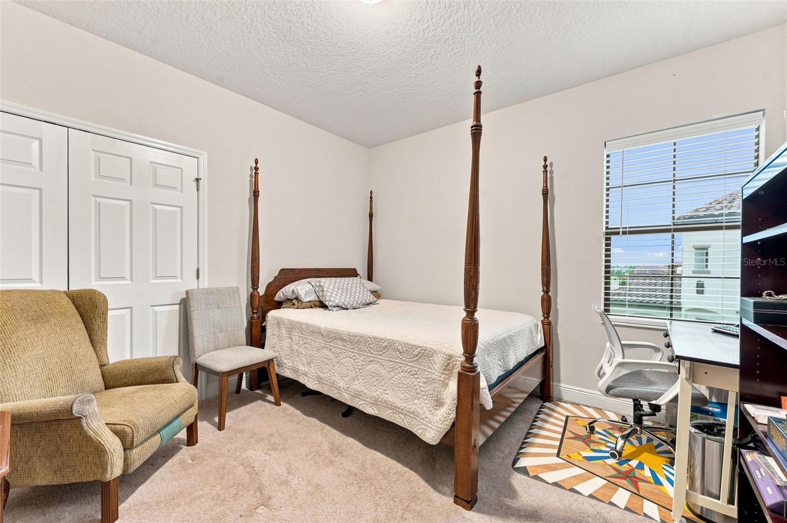 10370 Meadowrun Dr Property Photo 40