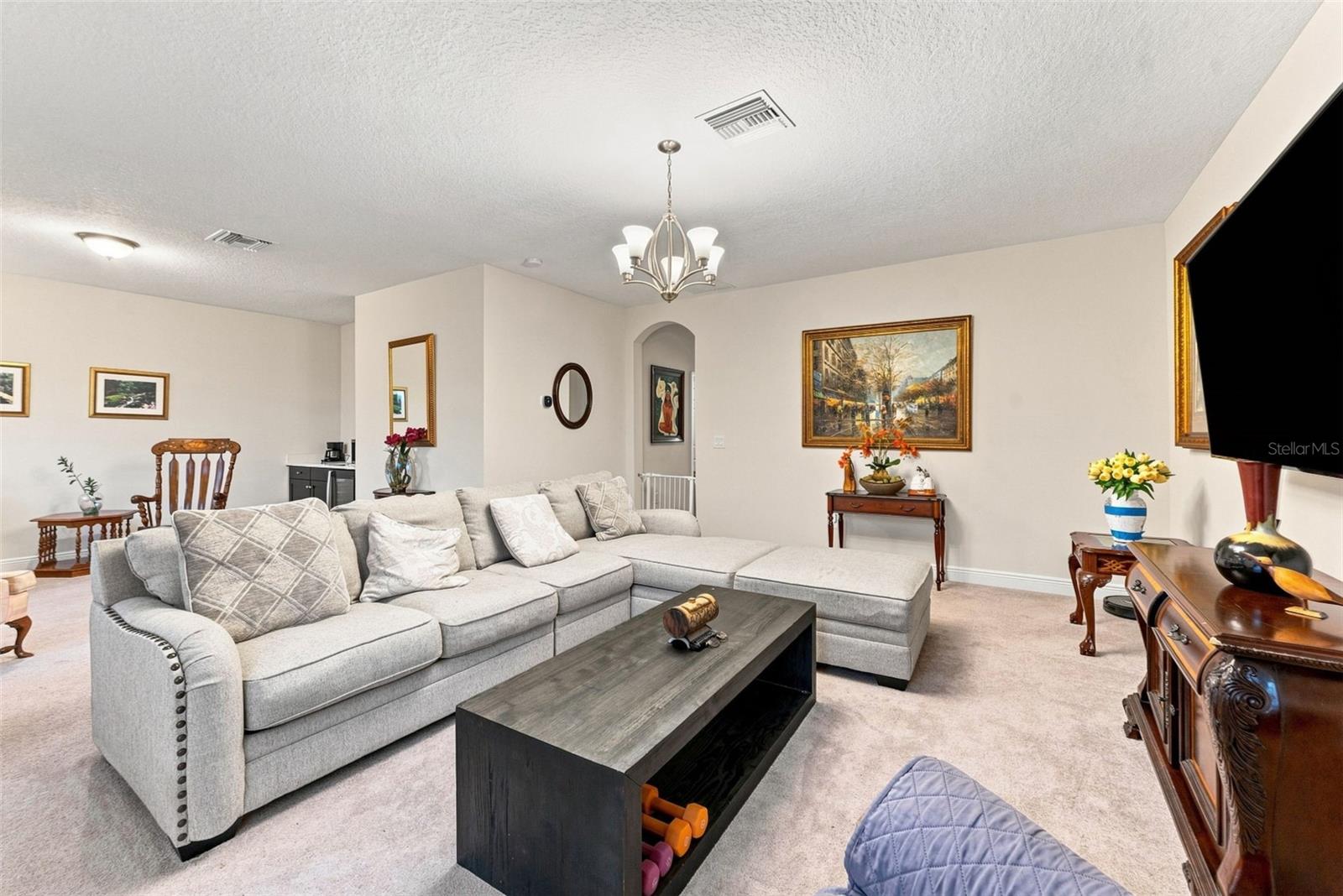 10370 Meadowrun Dr Property Photo 47