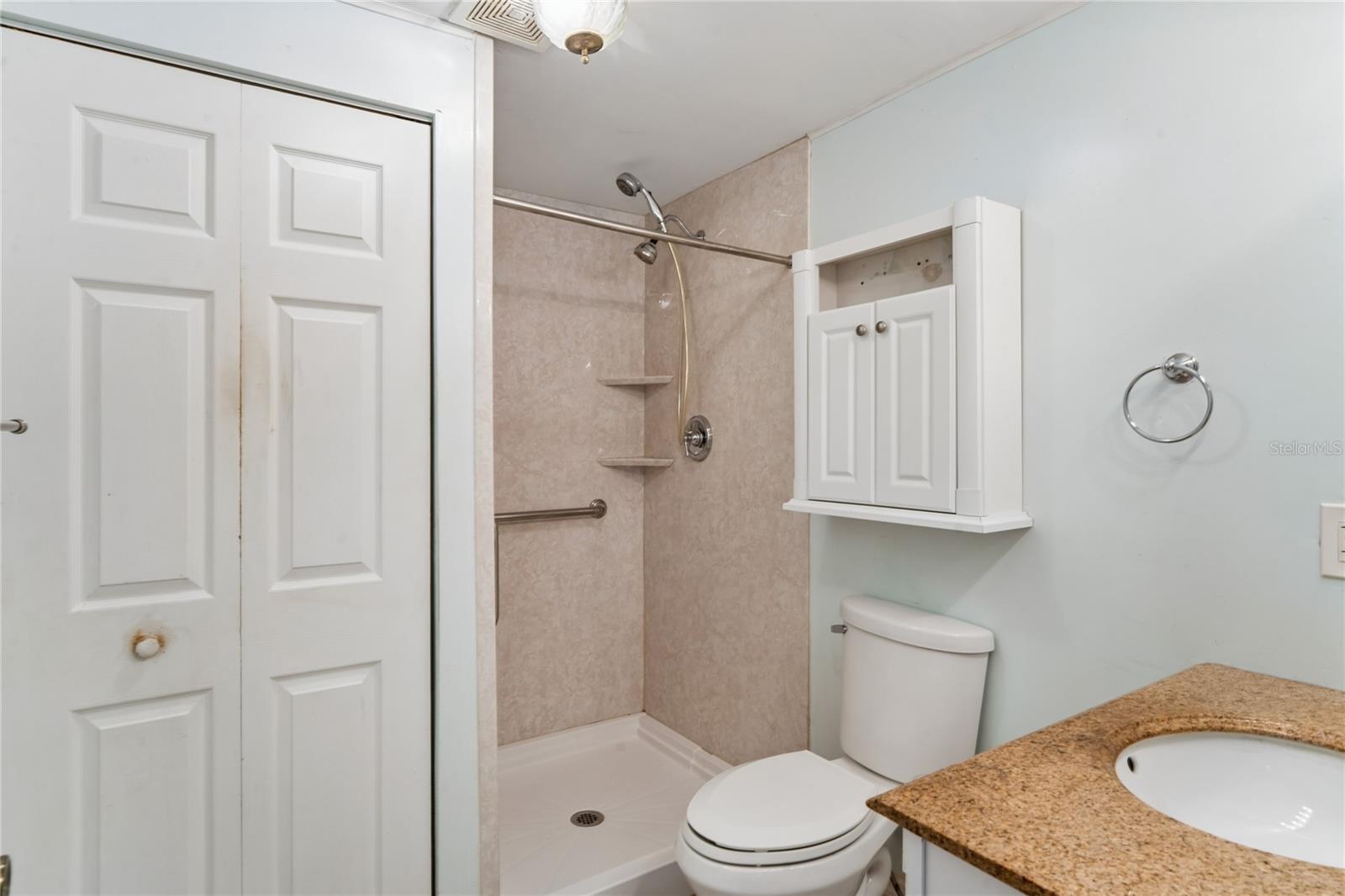 2000 E Bay Dr #25 Property Photo 29