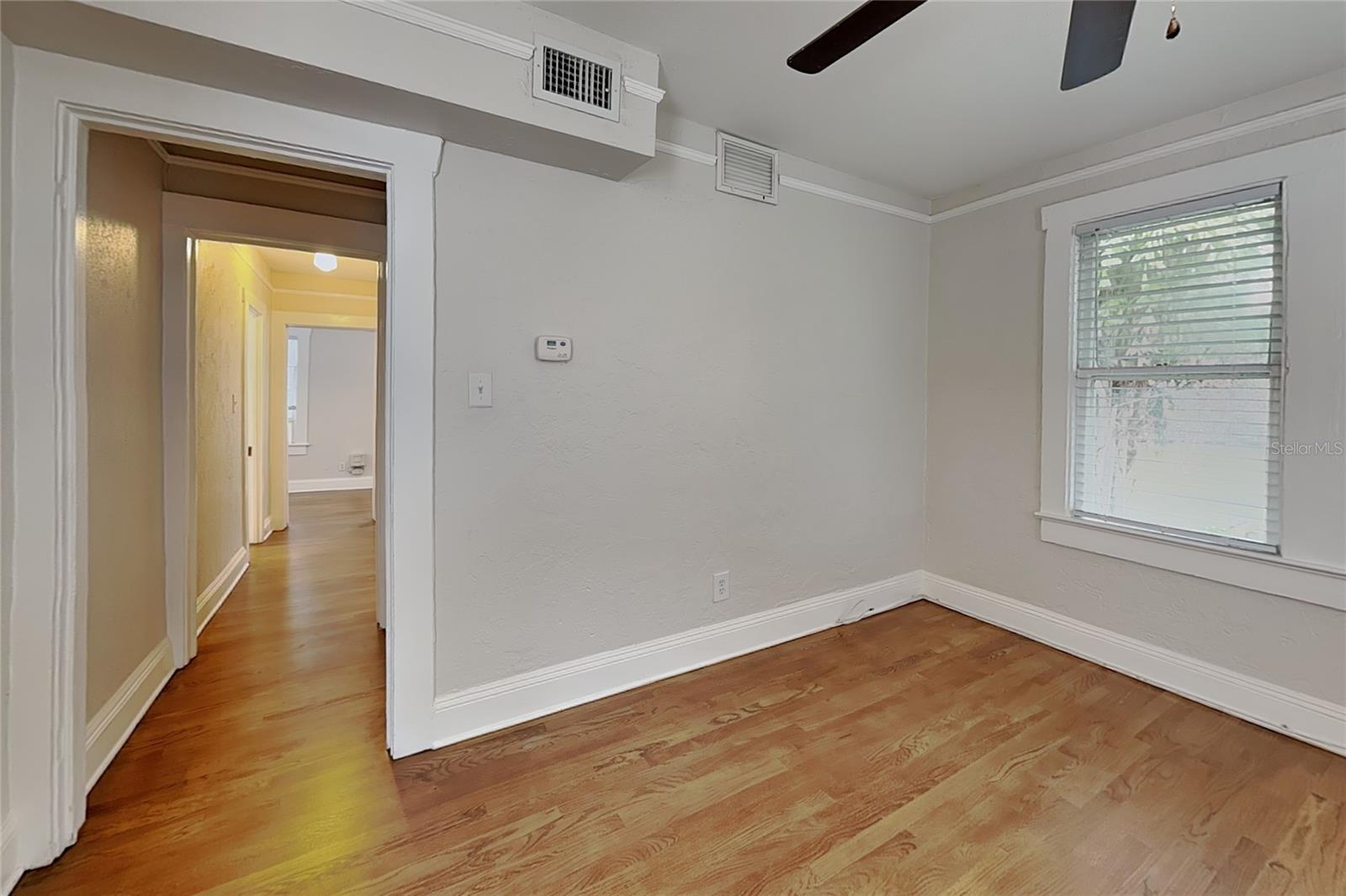 807 1/2 S Fremont Ave ##upper Property Photo 13