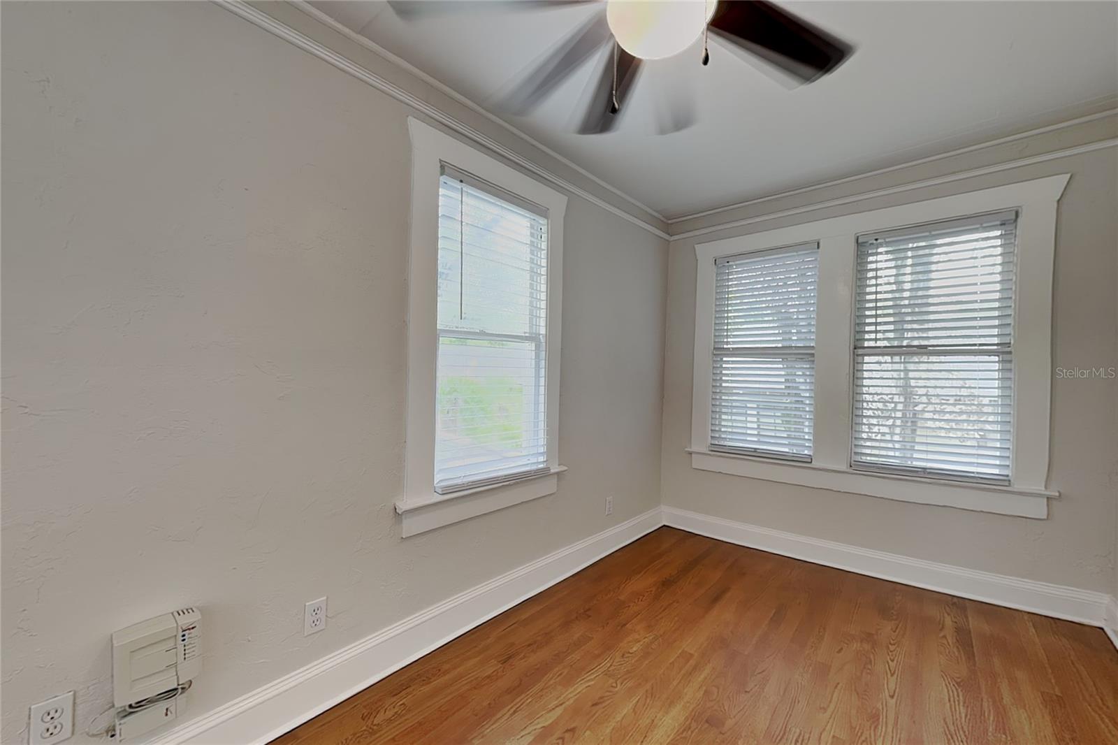 807 1/2 S Fremont Ave ##upper Property Photo 28