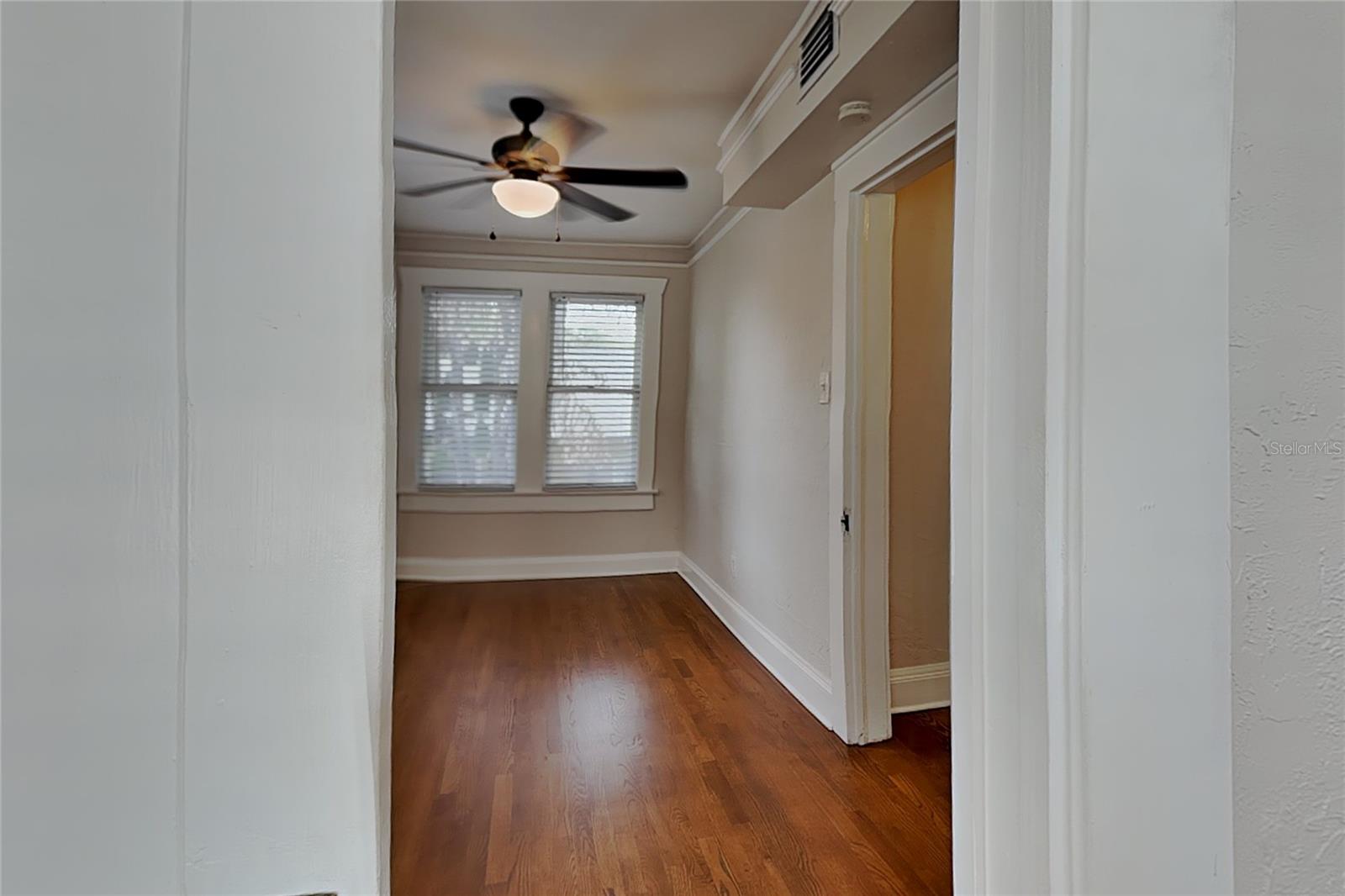 807 1/2 S Fremont Ave ##upper Property Photo 33