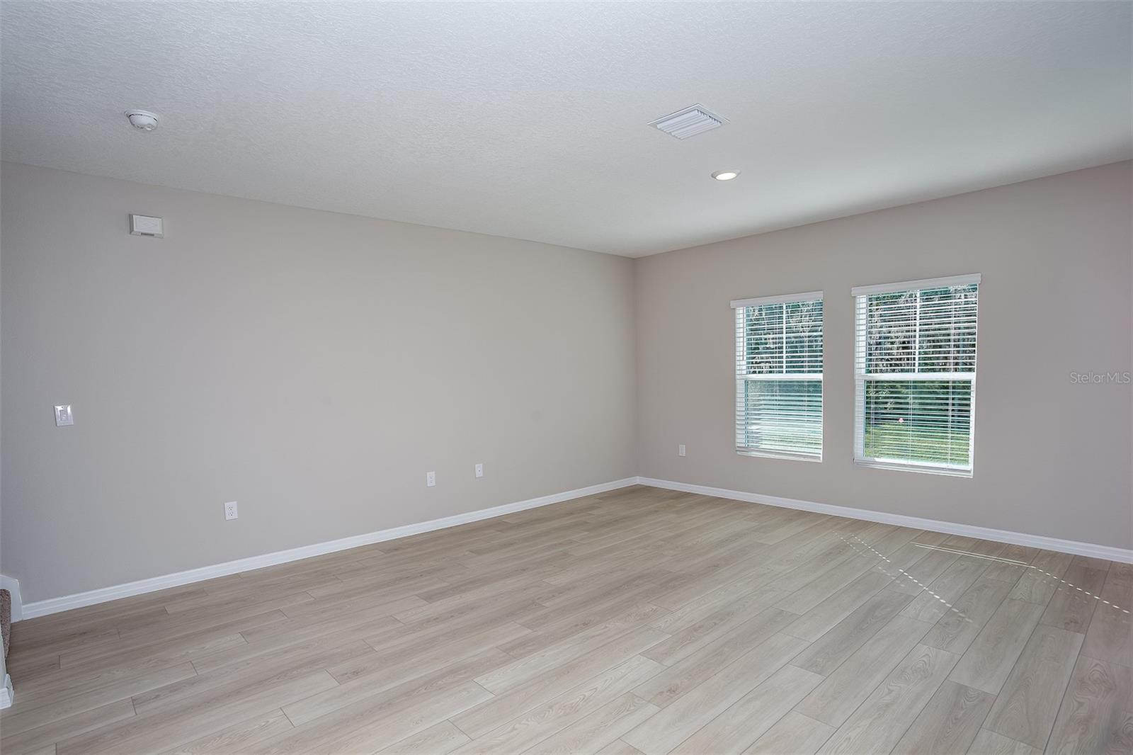 1743 Vanilla St Property Photo 13