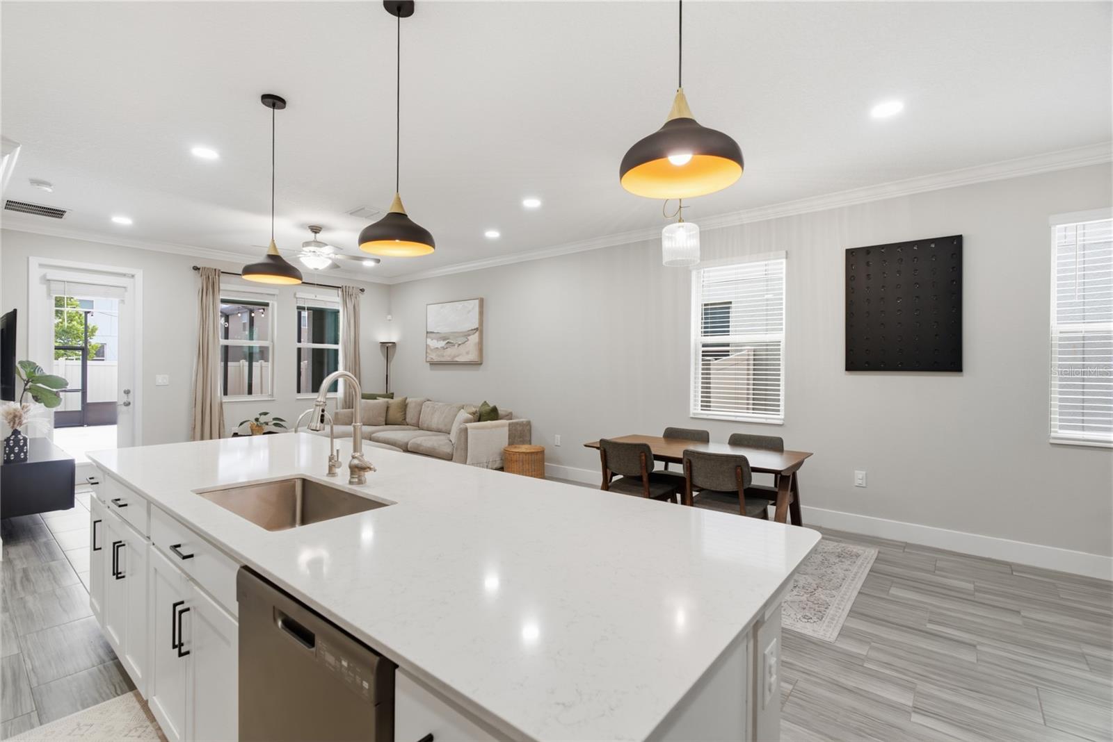 9807 Wild Begonia Loop Property Photo 12