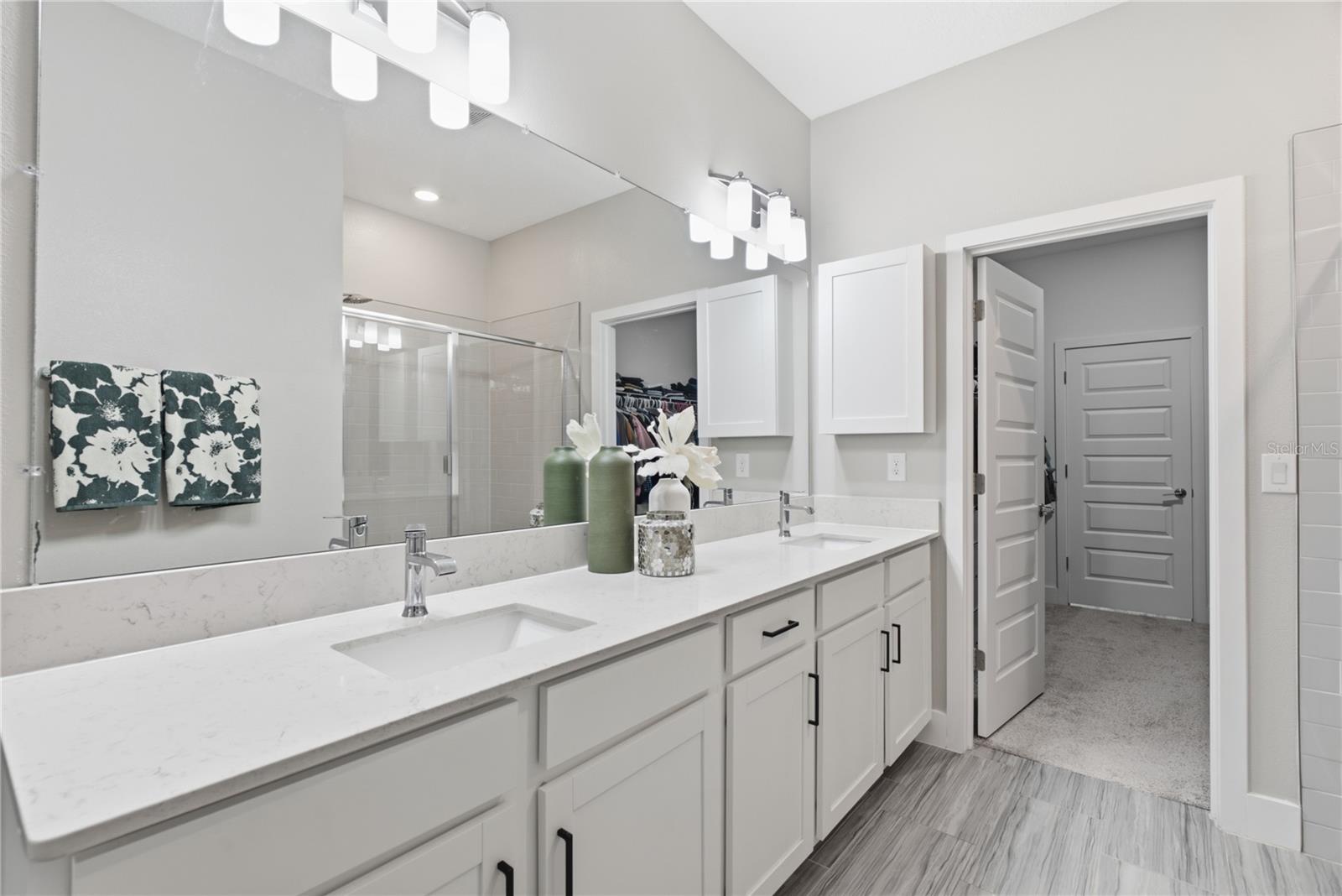 9807 Wild Begonia Loop Property Photo 21