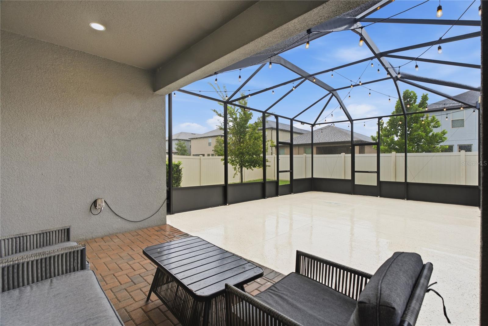 9807 Wild Begonia Loop Property Photo 29