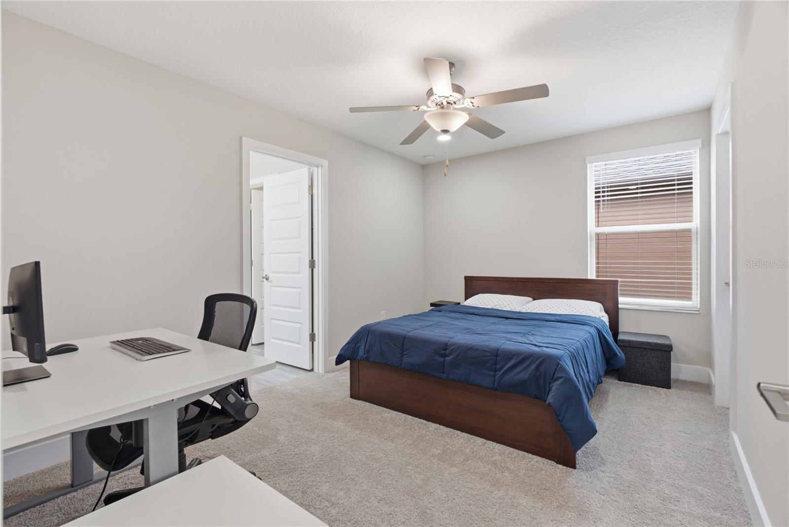9807 Wild Begonia Loop Property Photo 36
