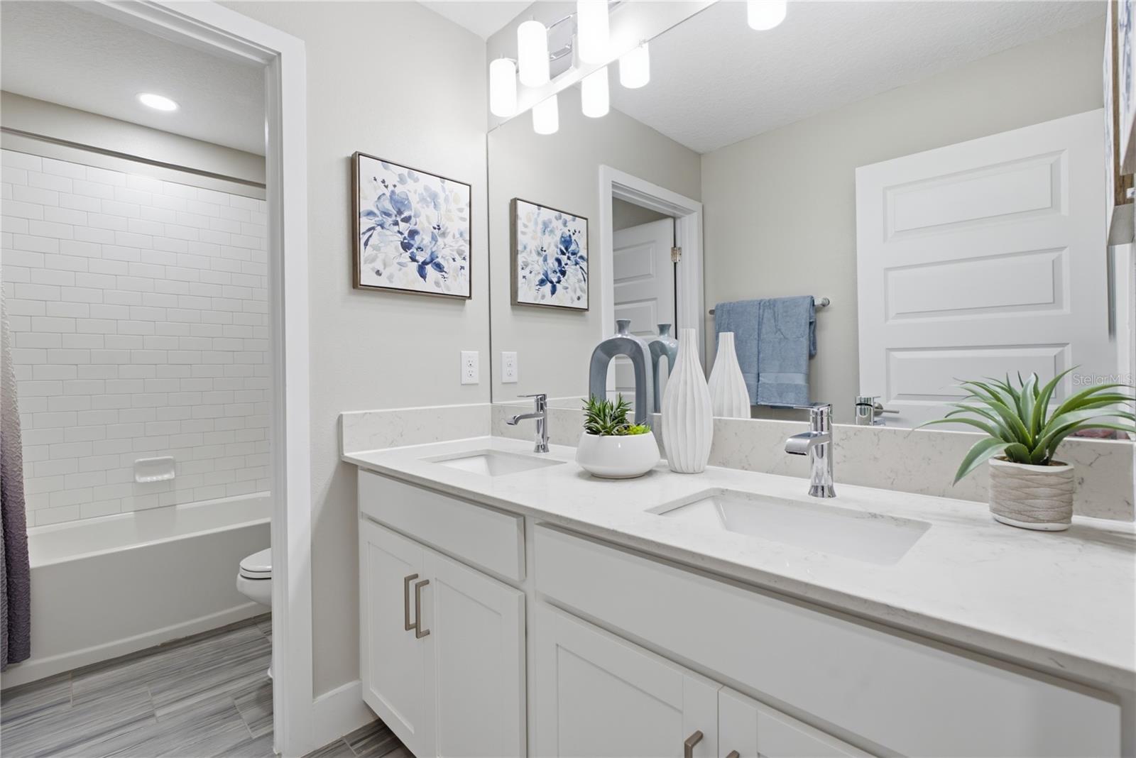 9807 Wild Begonia Loop Property Photo 38