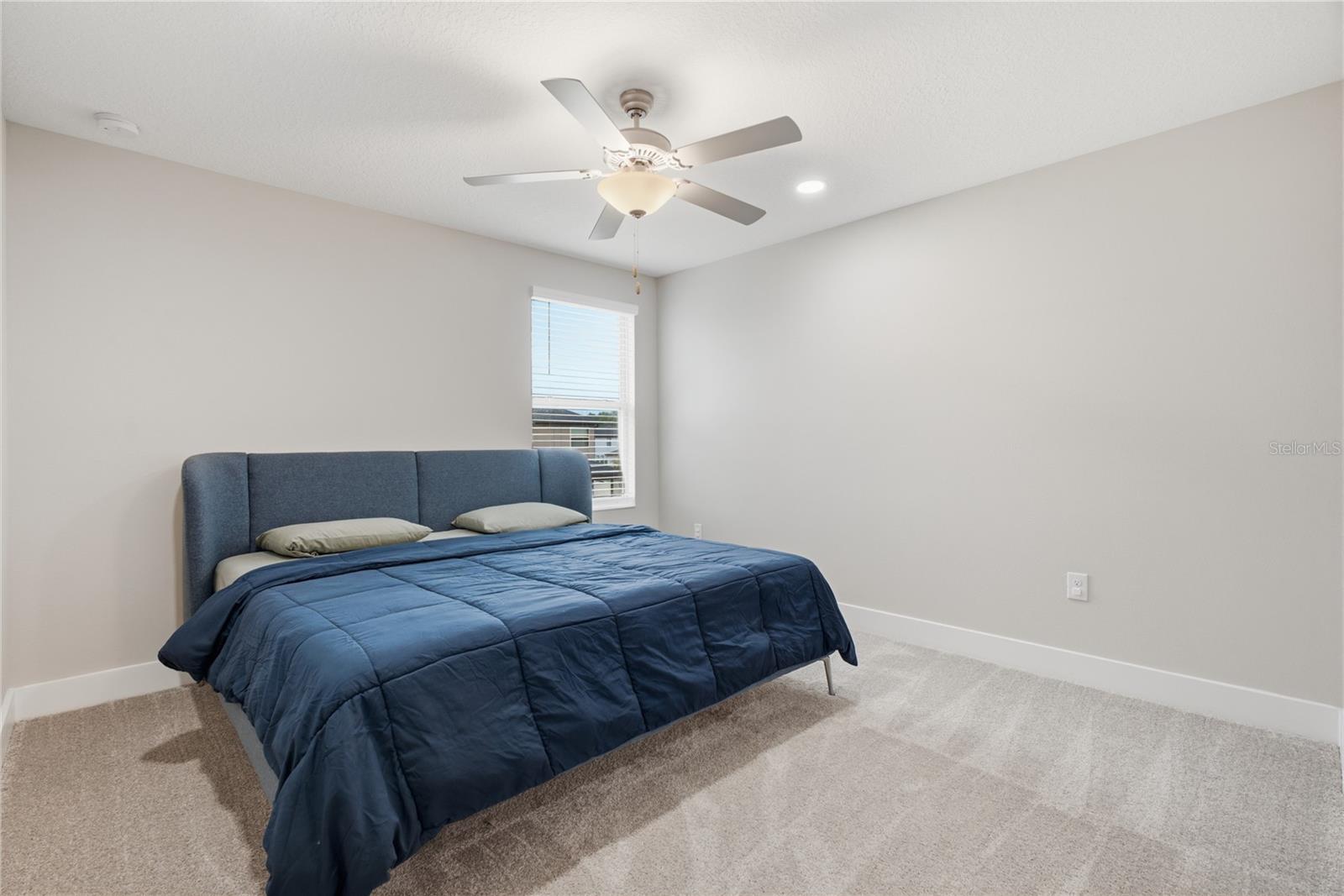 9807 Wild Begonia Loop Property Photo 39