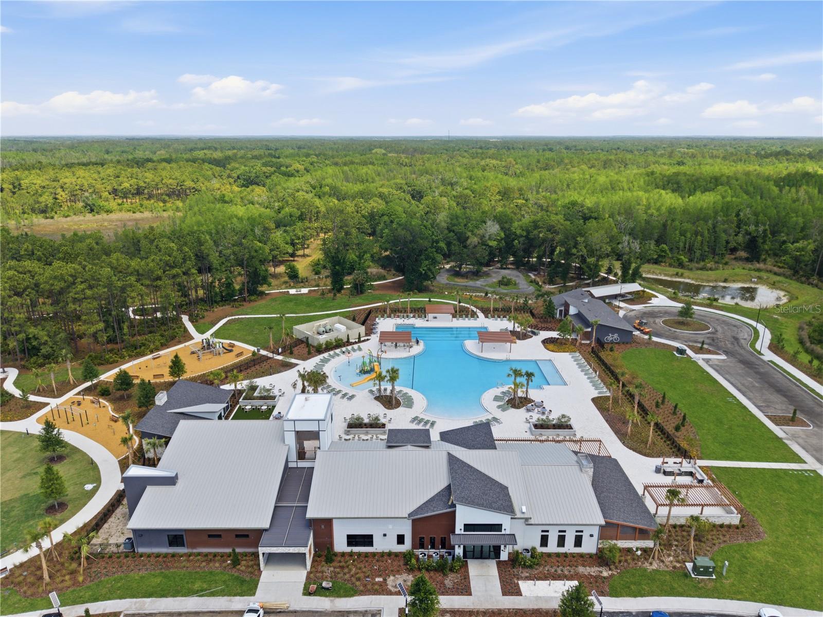 9807 Wild Begonia Loop Property Photo 42