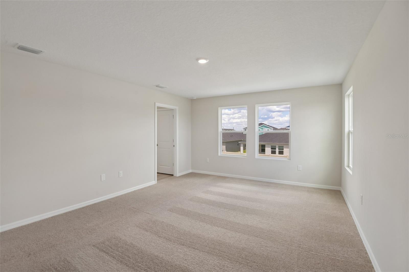 4192 River Beacon Blvd Property Photo 4