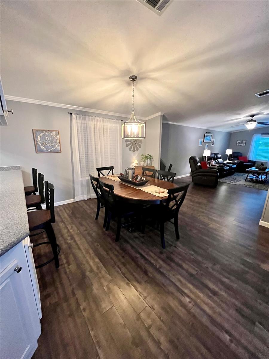 16120 Brookridge Blvd Property Photo 15