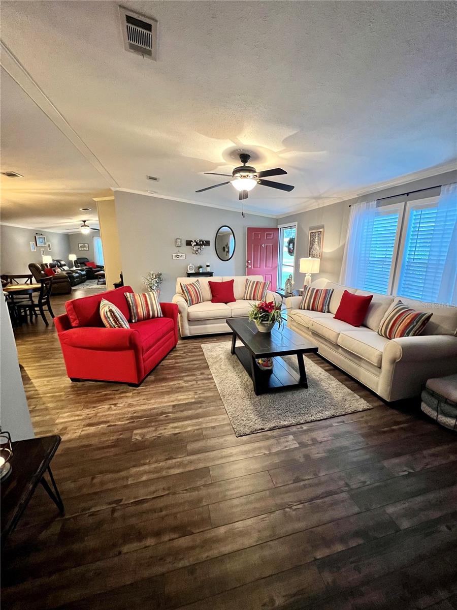 16120 Brookridge Blvd Property Photo 18