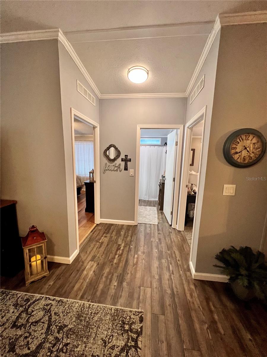 16120 Brookridge Blvd Property Photo 23