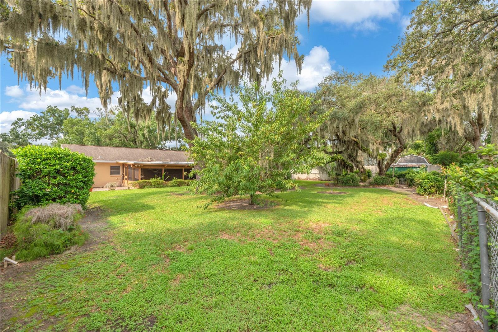 110 Ashbrook Dr Property Photo 12