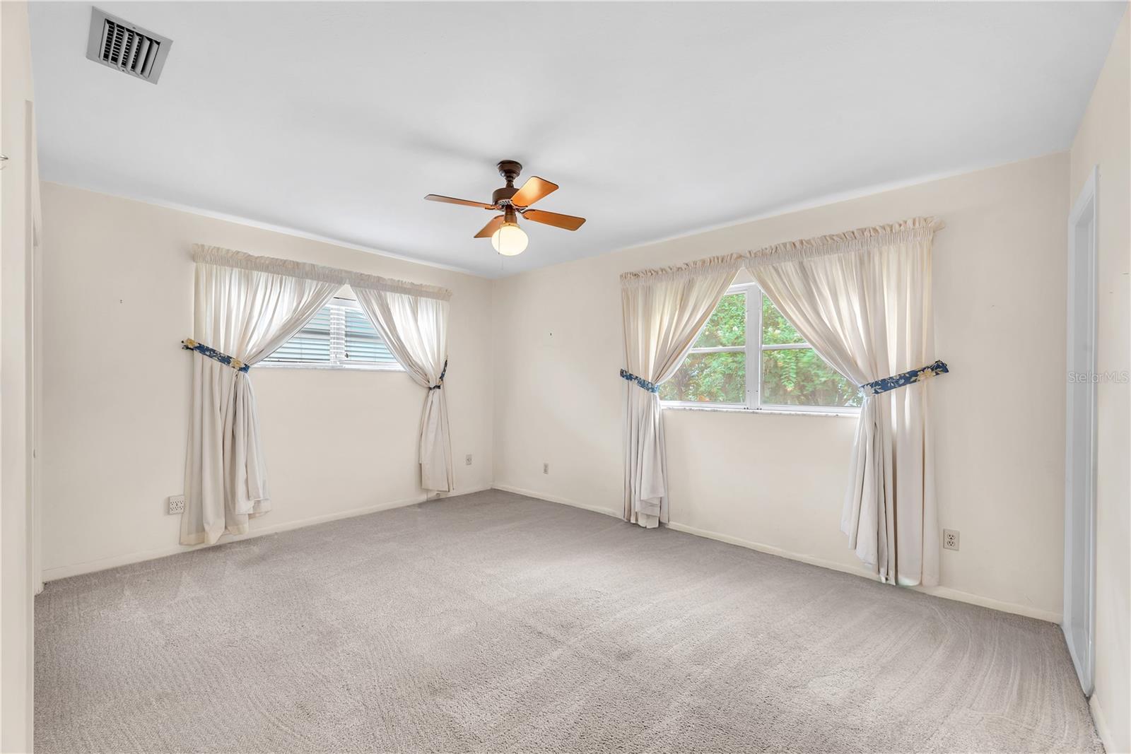 110 Ashbrook Dr Property Photo 27