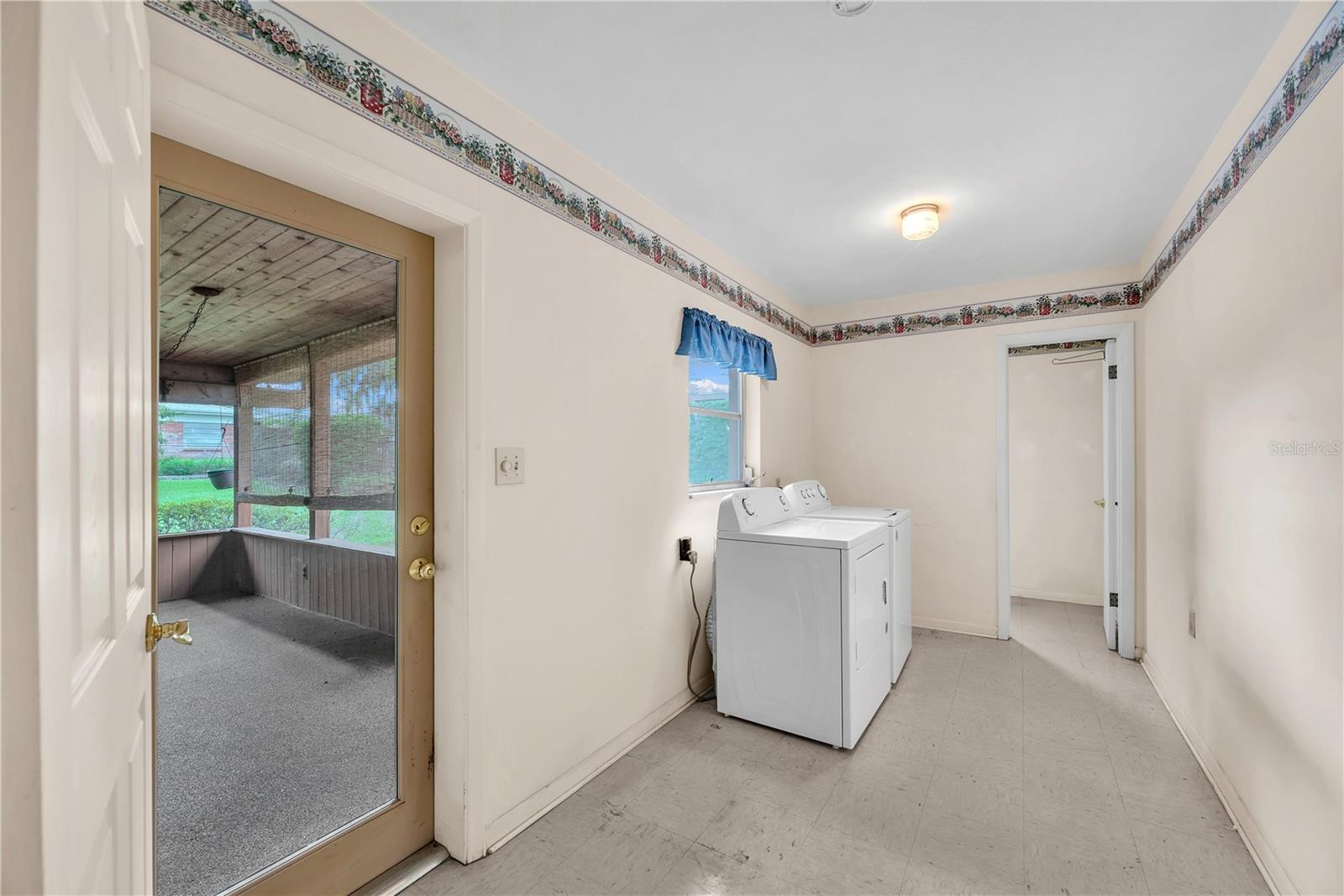 110 Ashbrook Dr Property Photo 31