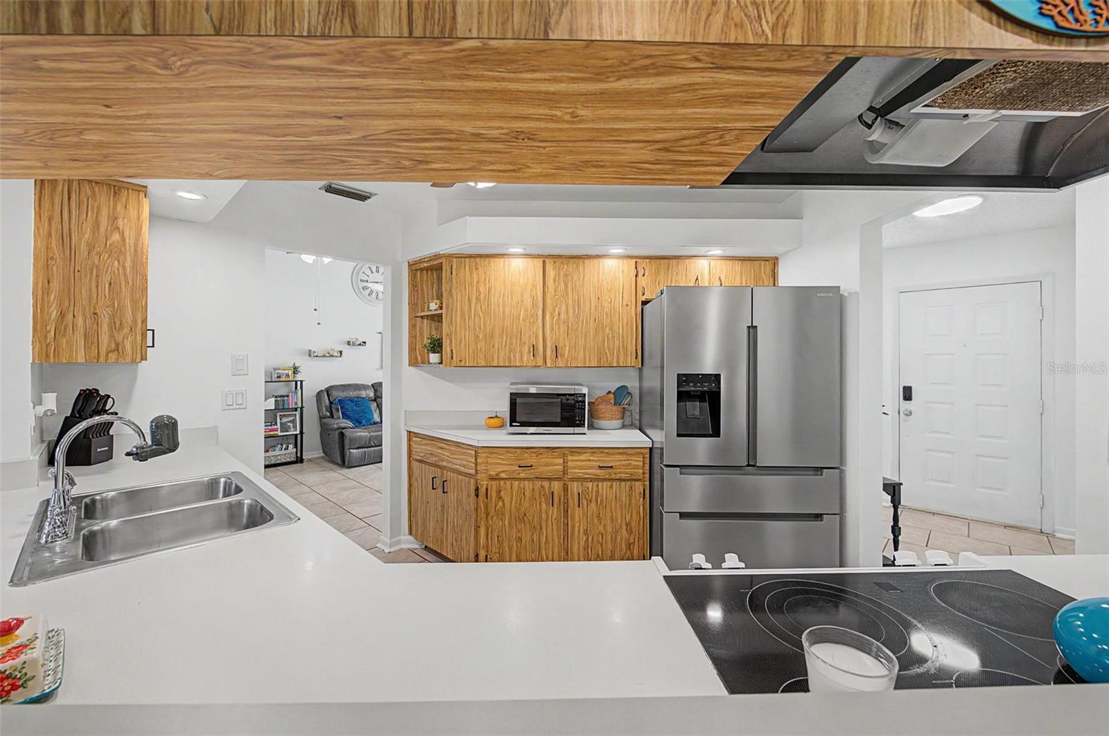 2028 Nobleton Ave Property Photo 14