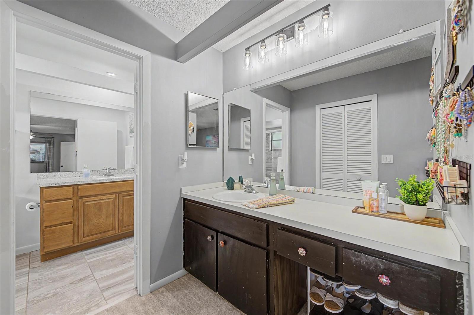 2028 Nobleton Ave Property Photo 21