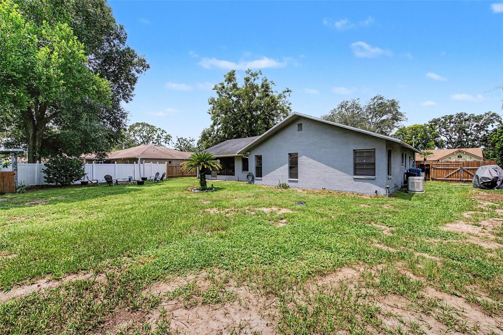 2028 Nobleton Ave Property Photo 33
