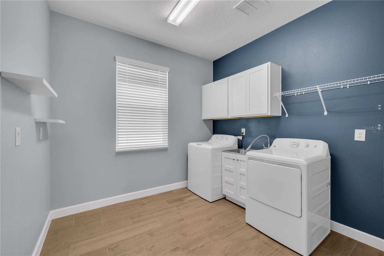 17253 Star Banks St Property Photo 24