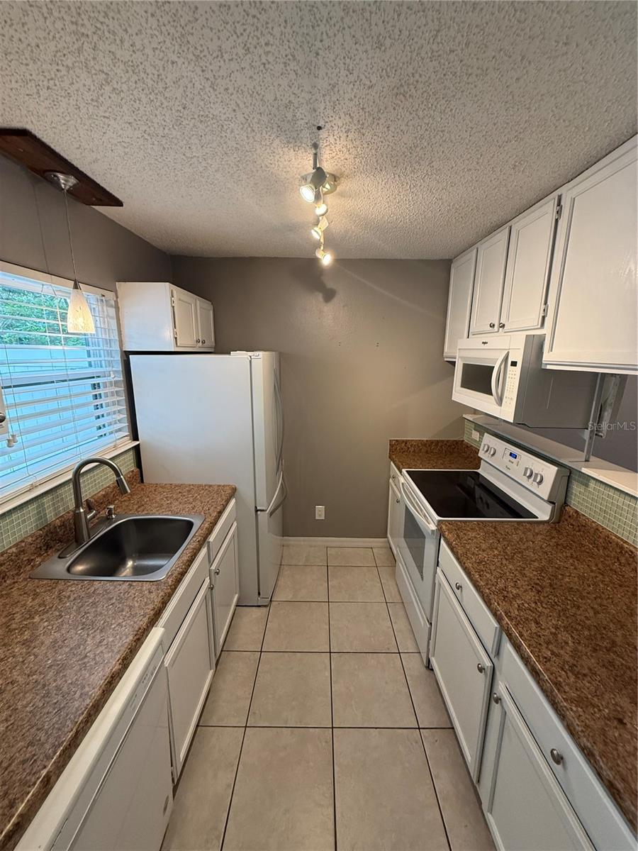 2302 Maki Rd #40 Property Photo 11