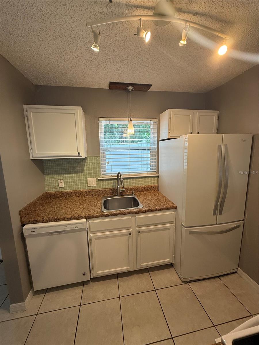 2302 Maki Rd #40 Property Photo 12