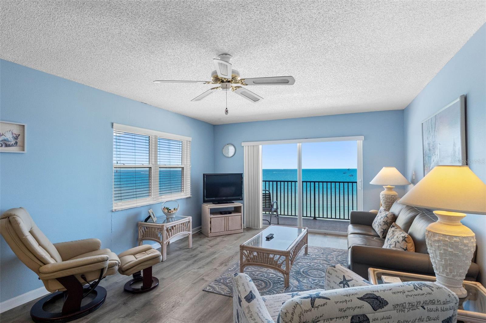 14300 Gulf Blvd #501 Property Photo 6