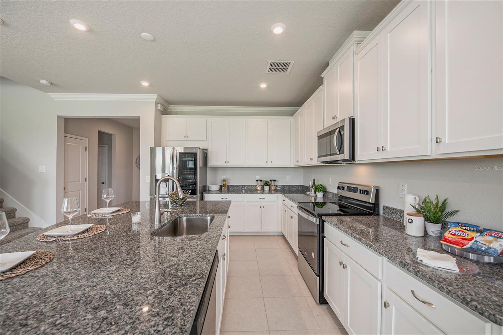 2326 Village Amble Loop Property Photo 18