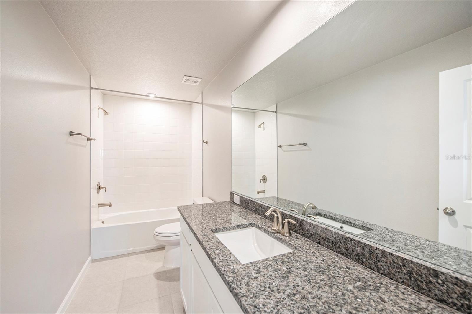 2326 Village Amble Loop Property Photo 27