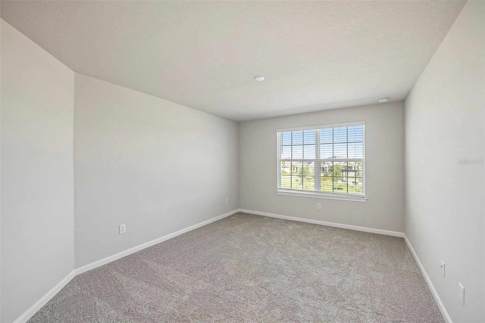 2326 Village Amble Loop Property Photo 28
