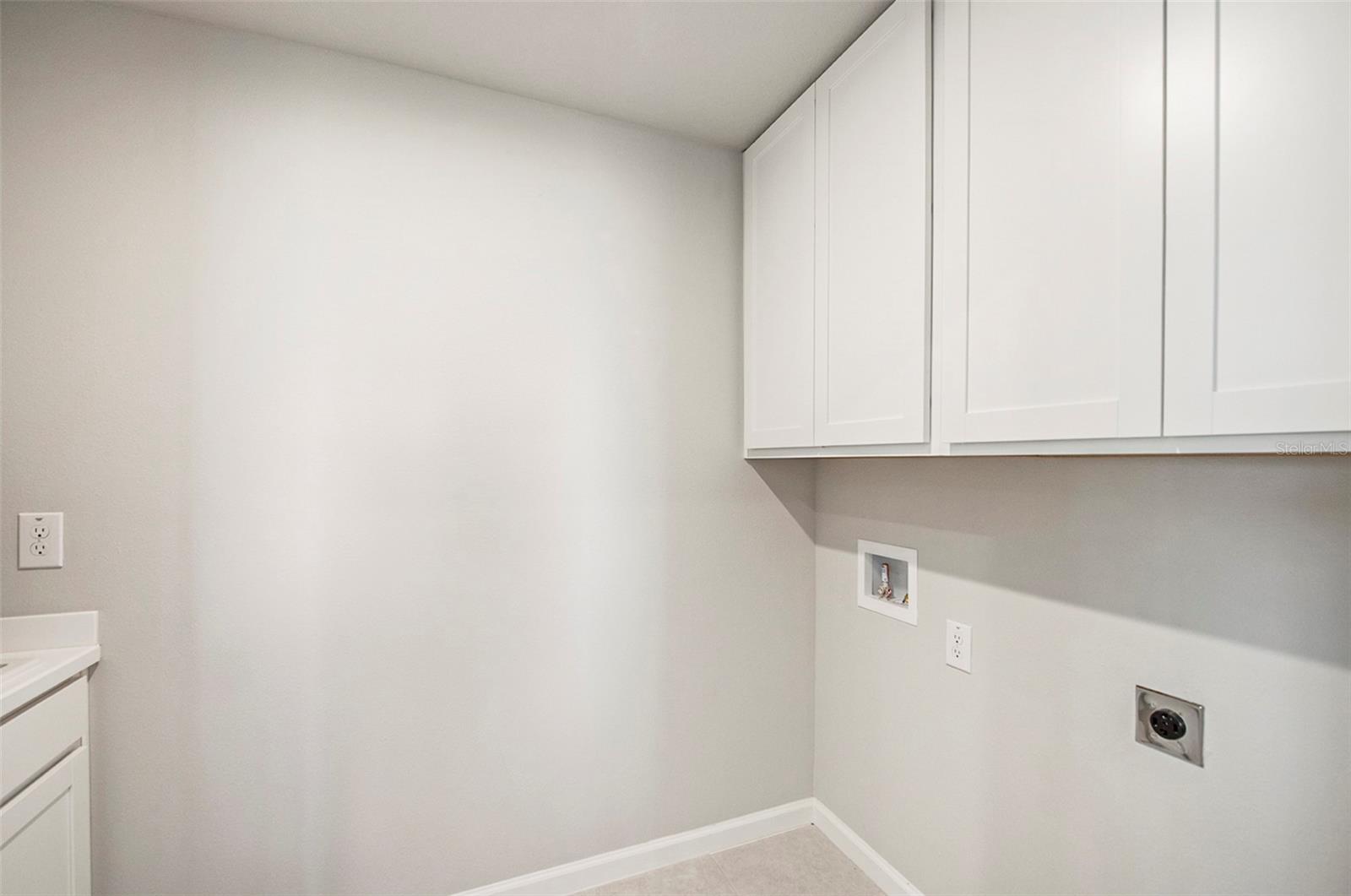2326 Village Amble Loop Property Photo 31