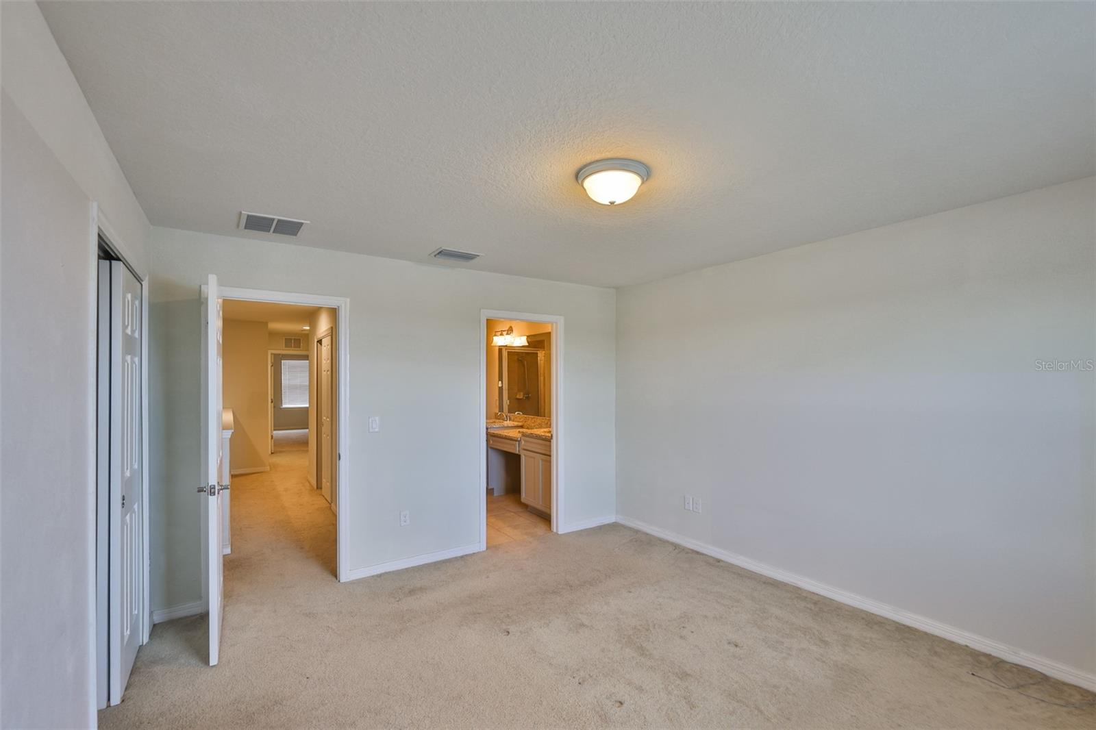 9160 Hillcroft Dr Property Photo 23