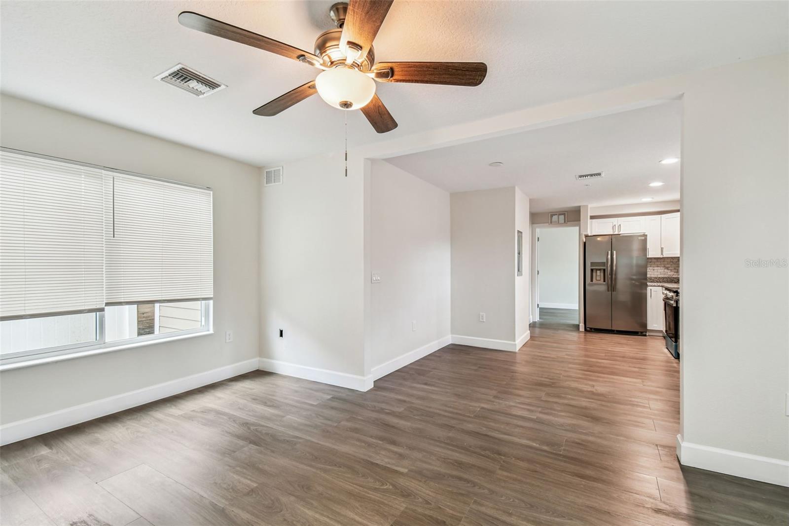 650 E Tarpon Ave #c2 Property Photo 11