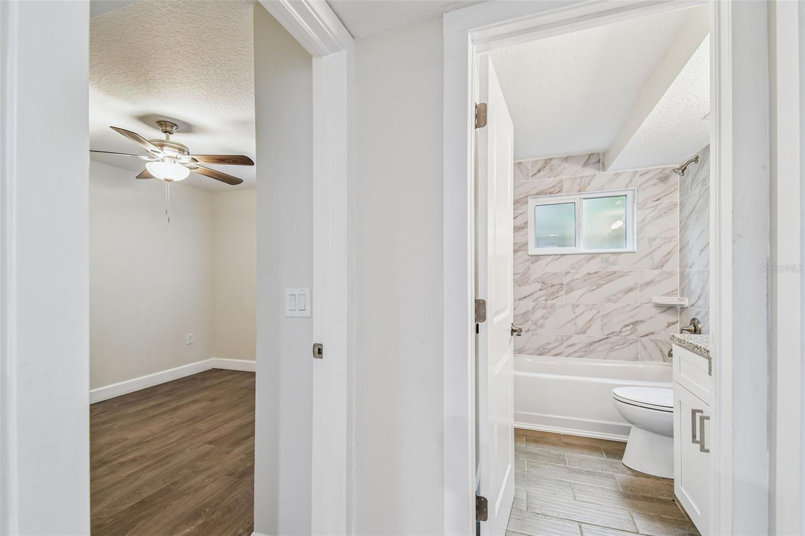 650 E Tarpon Ave #c2 Property Photo 29