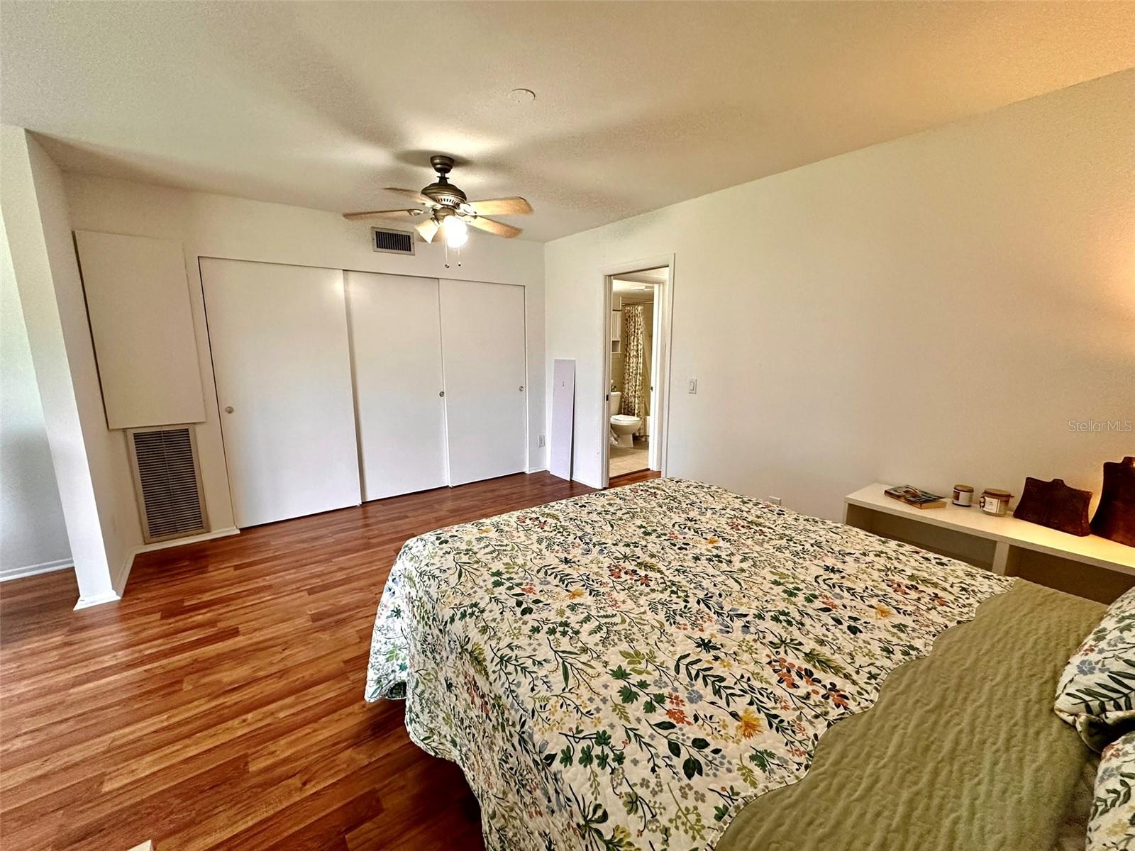 2100 World Parkway Blvd #50 Property Photo 13