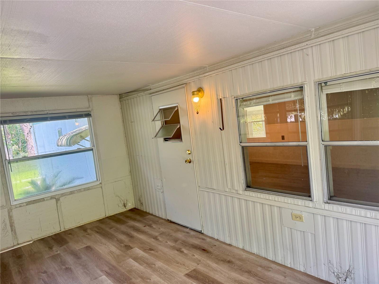 3405 Fremont Ln Property Photo 10