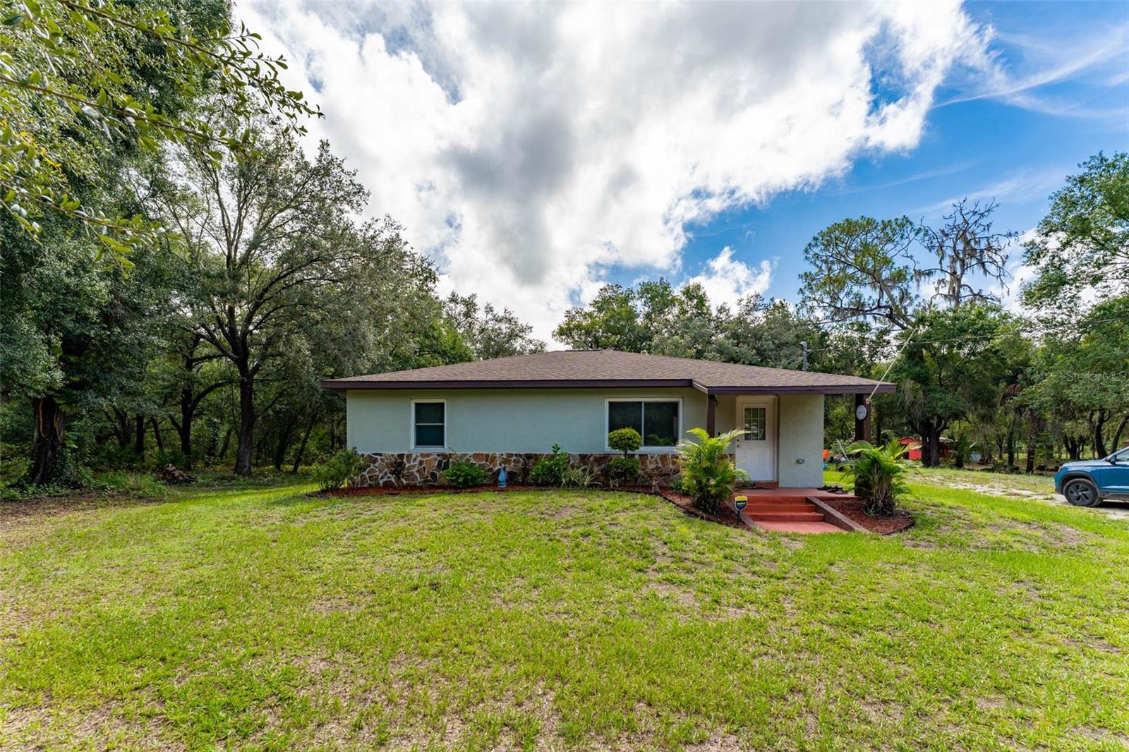 14150 Highland Rd Property Photo 1