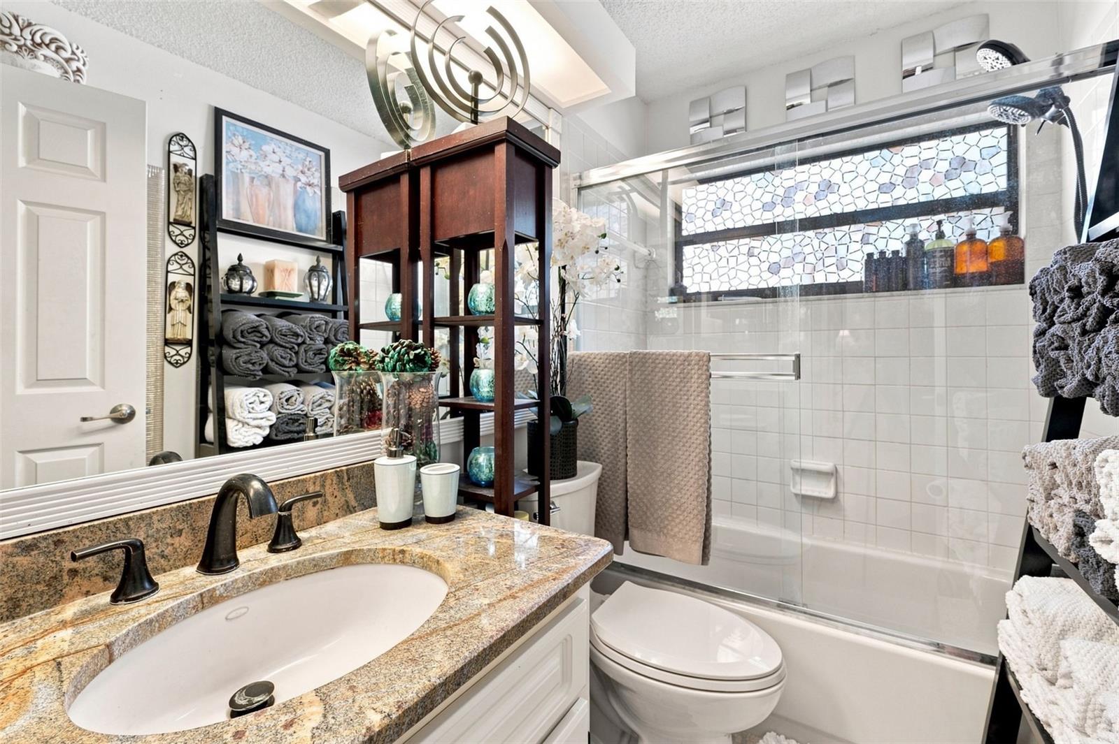 8136 Golf Club Ct Property Photo 39