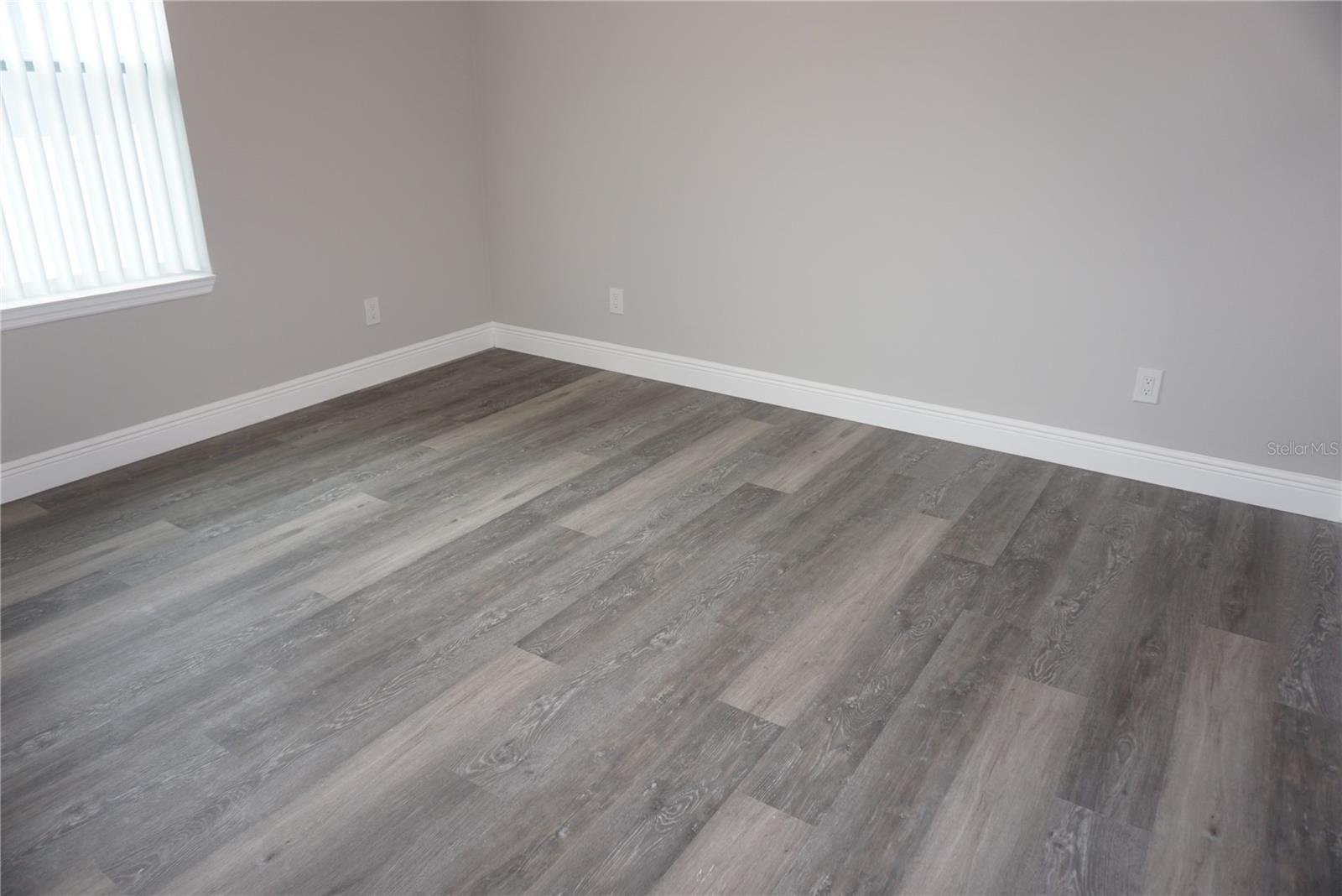 12572 Tree St Property Photo 12